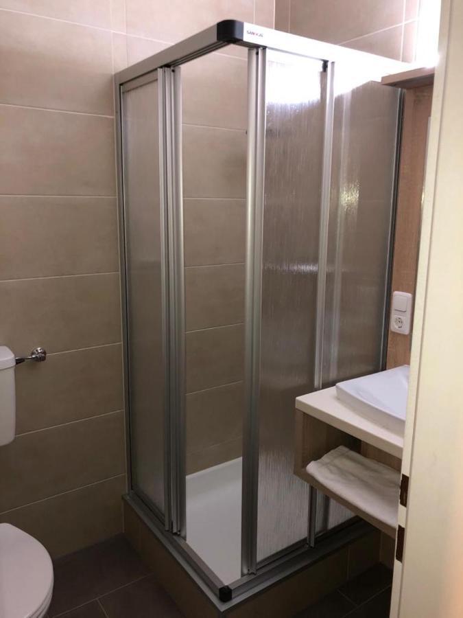 هالين Gastehaus Penny Rooms N المظهر الخارجي الصورة